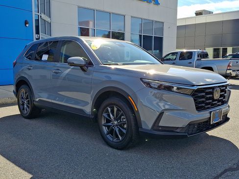 Used 2026 Honda CR-V EX-L image 3
