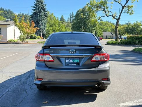 Used 2011 Toyota Corolla S FWD image 4