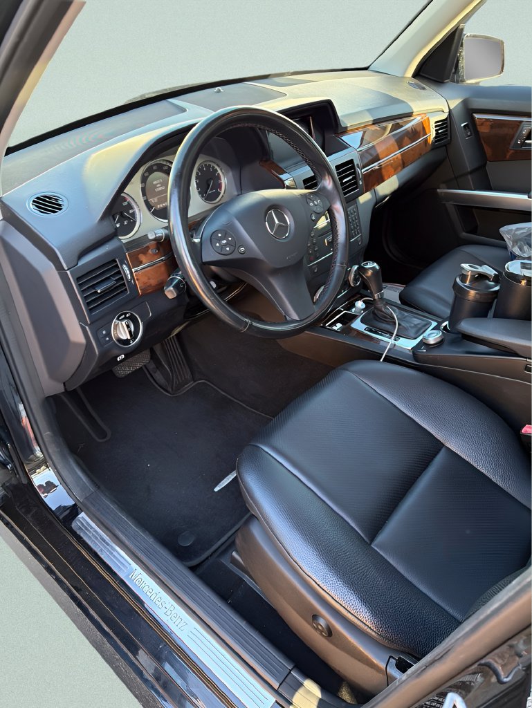 Used 2012 Mercedes-Benz GLK 350 4MATIC image 6