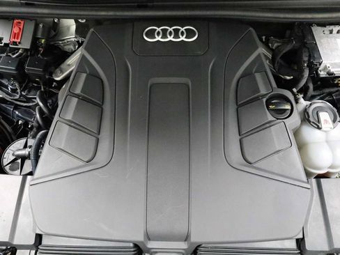 Used 2019 Audi Q7 3.0T Premium Plus AWD/4WD image 40