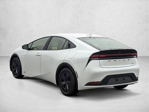 Certified 2023 Toyota Prius LE image 8