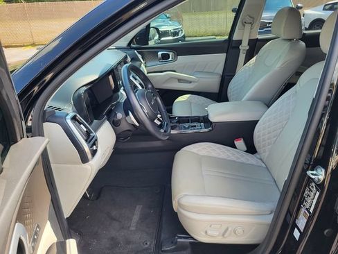 Certified 2023 Kia Sorento SX AWD/4WD image 11
