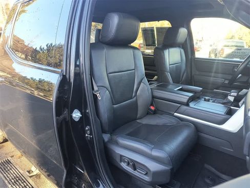 Used 2022 Toyota Tundra Platinum image 25