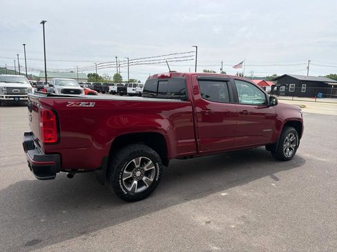 Used 2019 Chevrolet Colorado Z71 AWD/4WD image 4