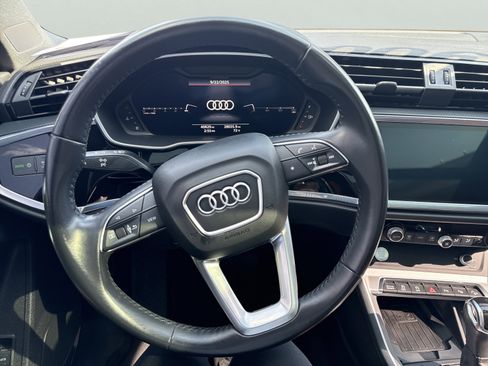 Used 2020 Audi Q3 2.0T Prestige w/ Prestige Package image 16