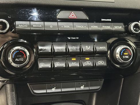 Used 2022 Kia Sportage Nightfall Edition w/ Nightfall Fwd Premium Package image 19