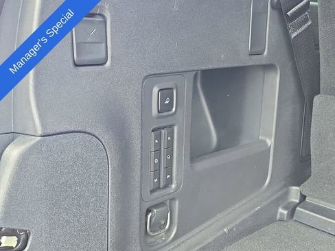 Certified 2025 Ford Expedition Platinum AWD/4WD image 10