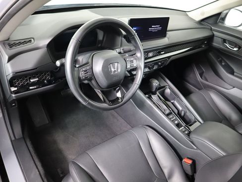 Certified 2024 Honda Accord EX-L image 9