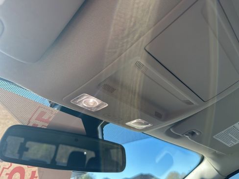 Used 2019 Ford Ranger Lariat w/ Equipment Group 501A Mid image 29