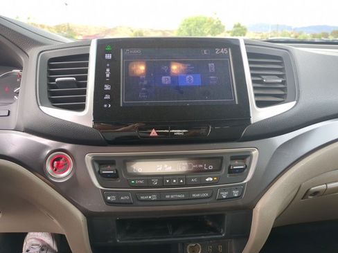 Used 2016 Honda Pilot EX image 14