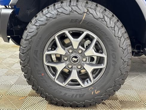 New 2025 Ford Bronco Badlands image 18