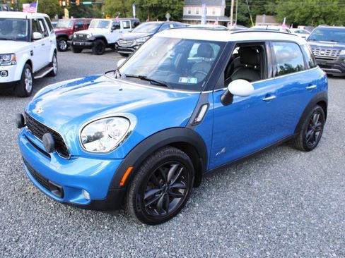 Used 2014 MINI Cooper Countryman S w/ Technology Package AWD/4WD image 2