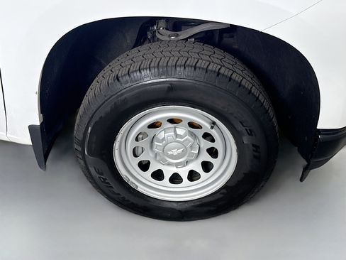 Used 2021 Chevrolet Silverado 1500 W/T w/ WT Value Package image 26