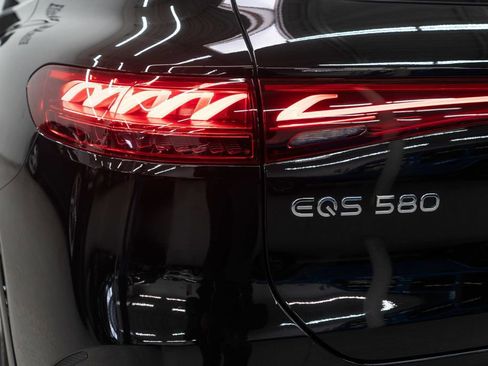 Used 2023 Mercedes-Benz EQS 580 4MATIC SUV image 52