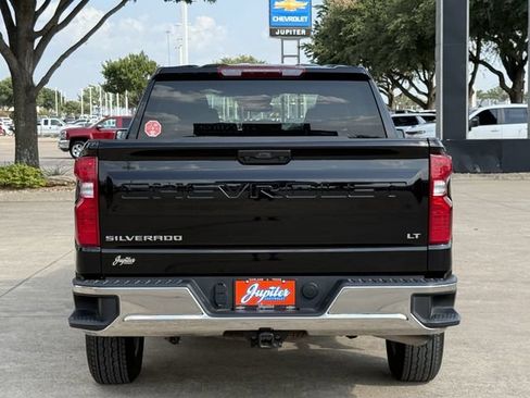 Certified 2026 Chevrolet Silverado 1500 LT RWD image 6