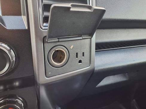 Used 2020 Ford F150 XLT w/ Equipment Group 302A Luxury AWD/4WD image 13