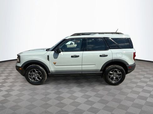 Used 2023 Ford Bronco Sport Badlands image 9