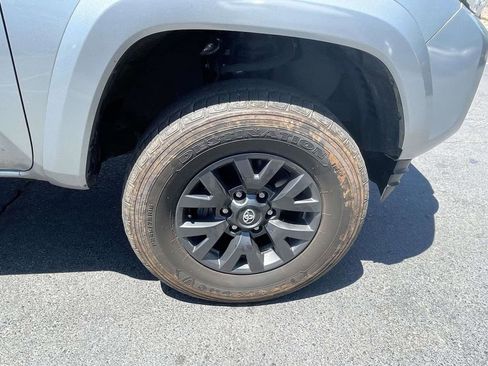 Used 2023 Toyota Tacoma SR5 w/ Technology Package AWD/4WD image 31