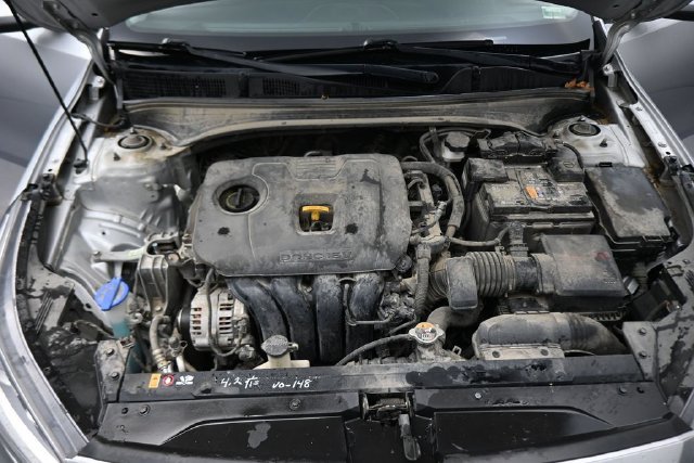 Used 2021 Kia Forte LXS FWD image 12