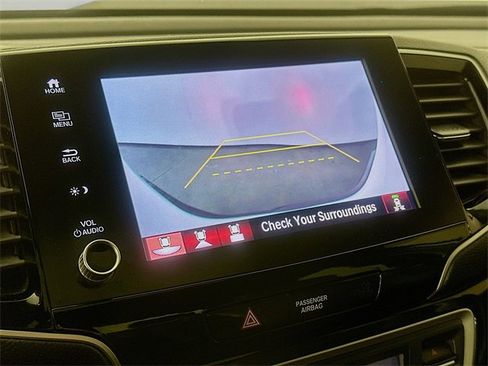 Certified 2022 Honda Ridgeline Black Edition image 11