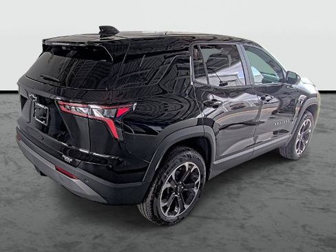 New 2026 Chevrolet Equinox LT w/ Convenience Package II FWD image 14