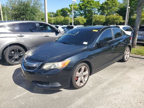 Used 2015 Acura ILX FWD image 2