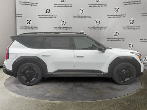 New 2026 Kia EV9 GT-Line image 6