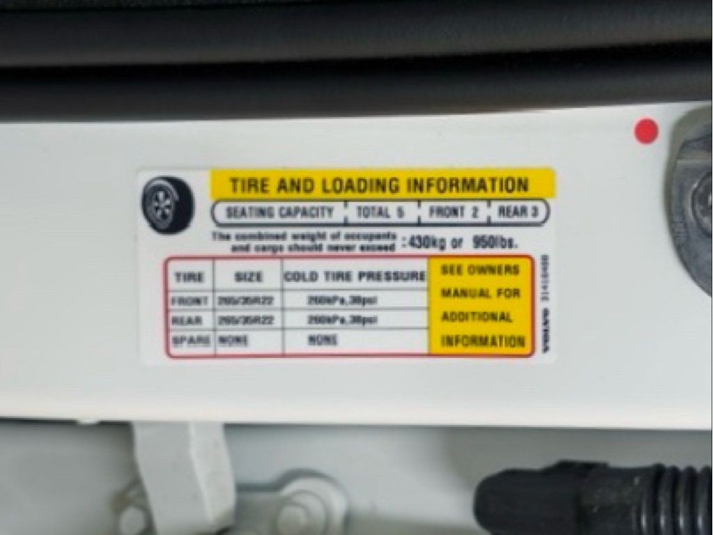 Used 2024 Volvo XC60 T8 Ultimate w/ Protection Package Premier AWD/4WD image 26