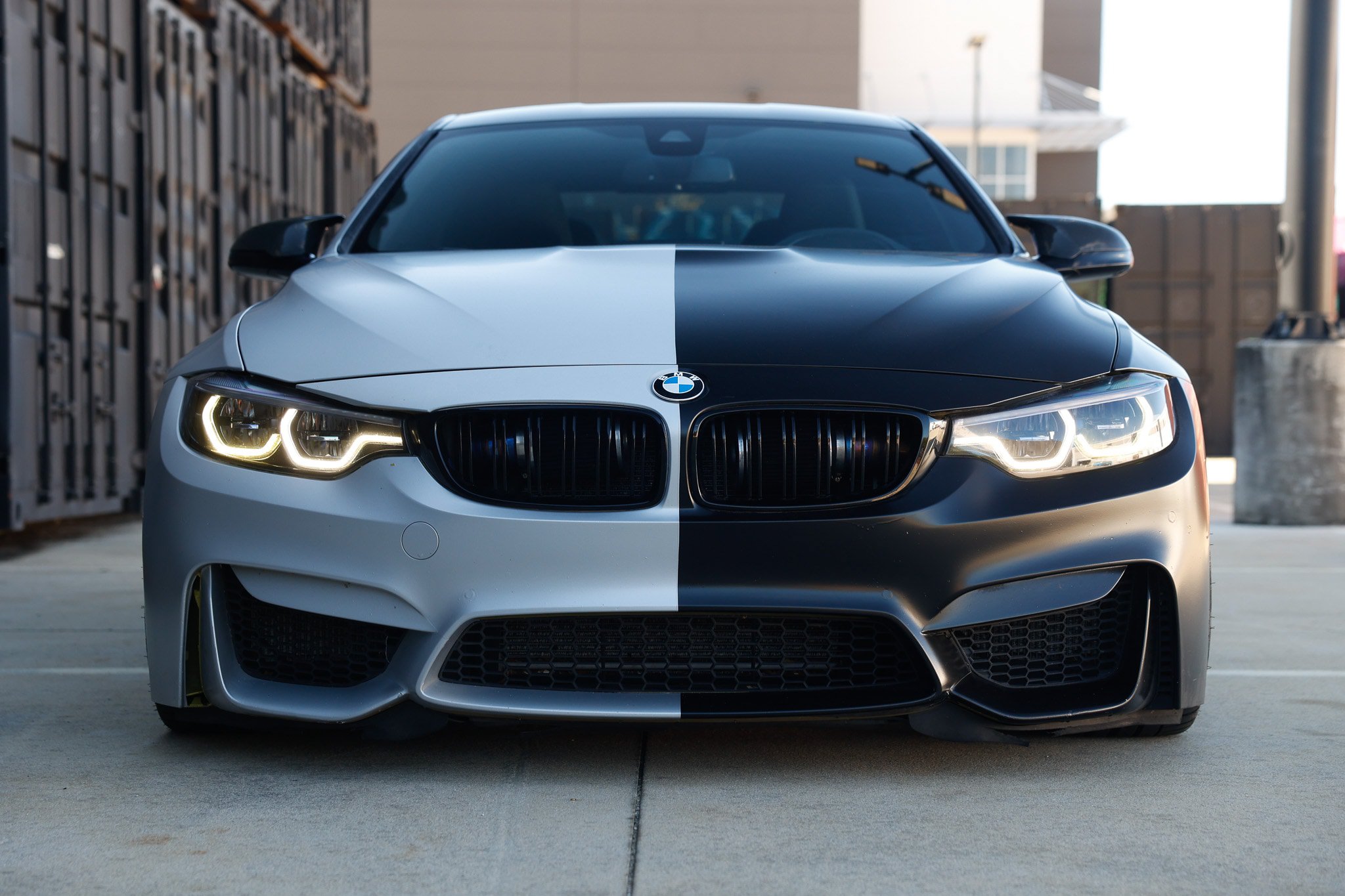 Used 2019 BMW M4 Coupe w/ Executive Package RWD image 23