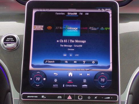 Used 2024 Mercedes-Benz GLC 43 AMG 4MATIC image 17