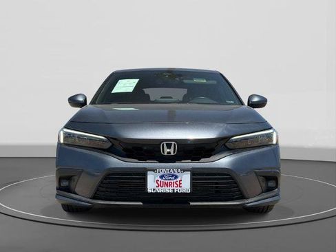 Used 2024 Honda Civic Sport Touring image 3