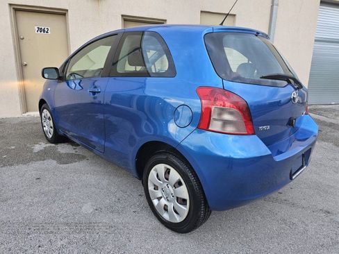 Used 2007 Toyota Yaris 2-Door Hatchback image 5