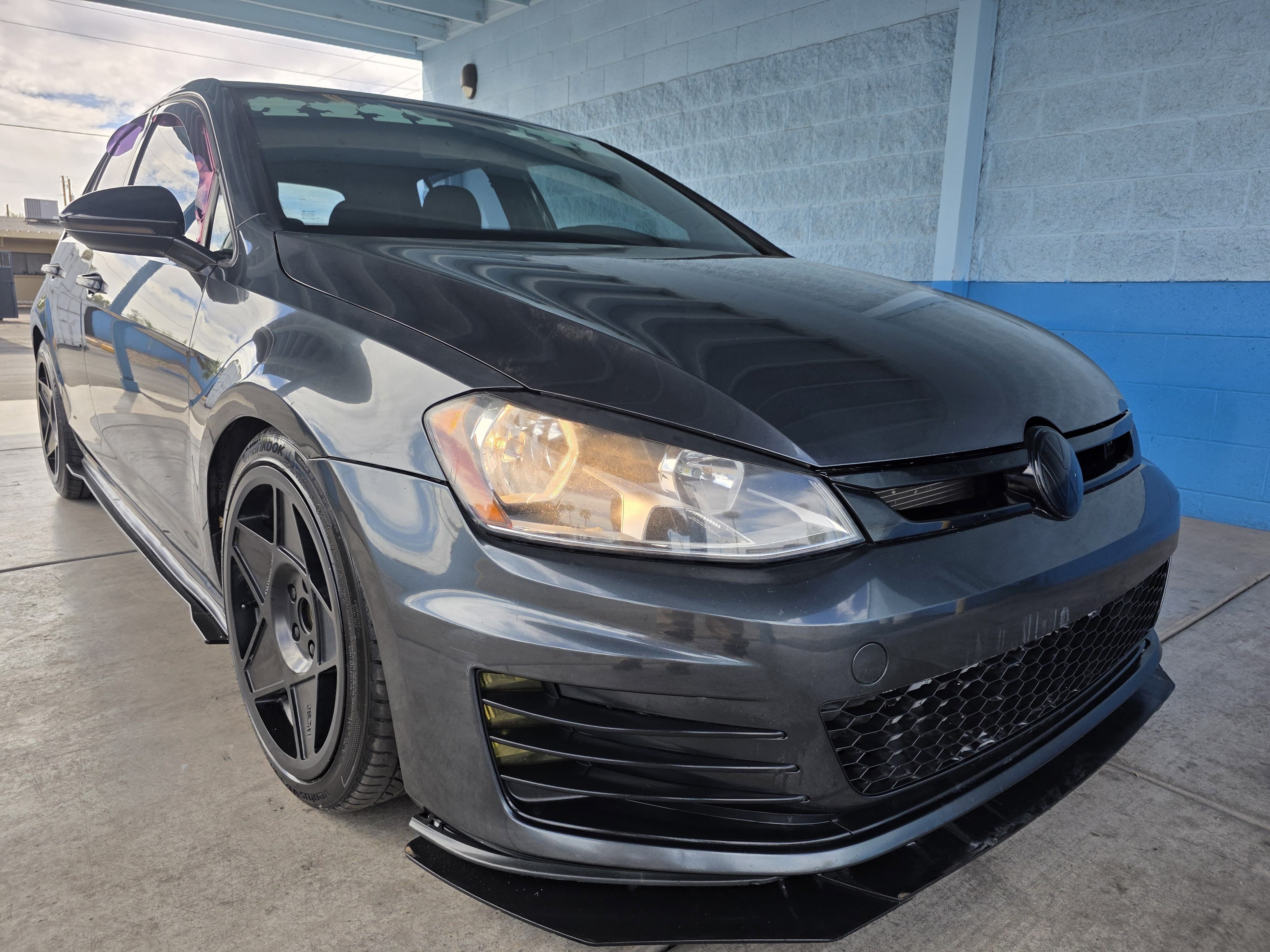 Used 2016 Volkswagen GTI S FWD image 1