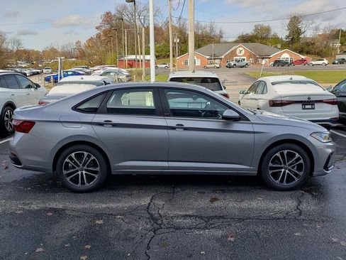 New 2026 Volkswagen Jetta Sport FWD image 2