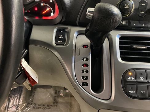Used 2010 Honda Odyssey EX-L image 15