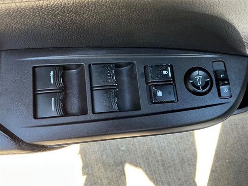 Used 2019 Acura ILX FWD image 25