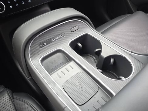 Used 2026 Hyundai Palisade Calligraphy FWD image 23