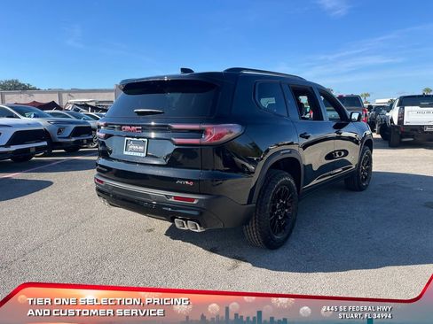 New 2026 GMC Acadia AT4 w/ Luxury Package image 6