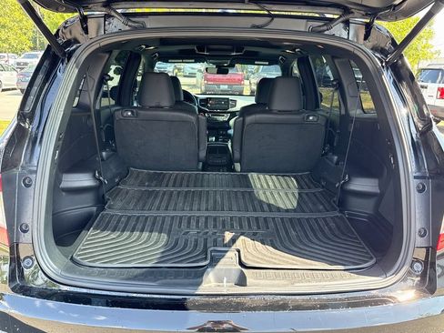 Used 2022 Honda Pilot Black Edition image 31