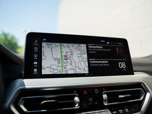 Used 2024 BMW X3 xDrive30i w/ Premium Package AWD/4WD image 25