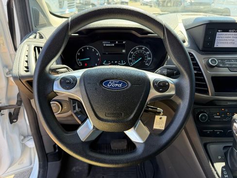 Used 2019 Ford Transit Connect XL FWD image 17