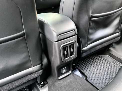 Used 2020 Jeep Compass Latitude image 33