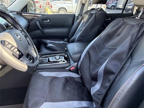 Used 2024 Nissan Armada Platinum w/ Captain's Chairs Package image 11