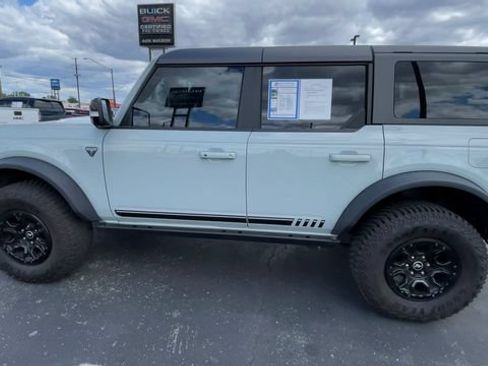 Used 2021 Ford Bronco First Edition AWD/4WD image 7