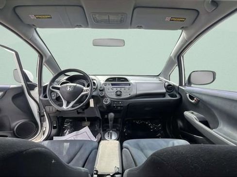 Used 2009 Honda Fit Sport image 24