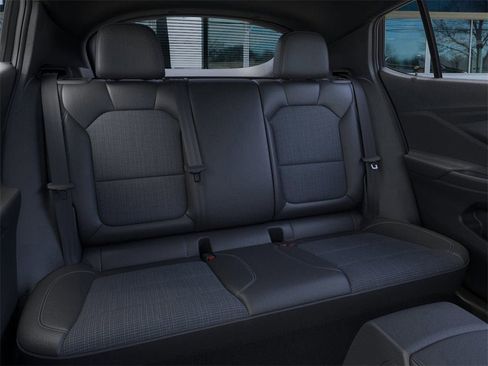 New 2026 Buick Envista Preferred image 17