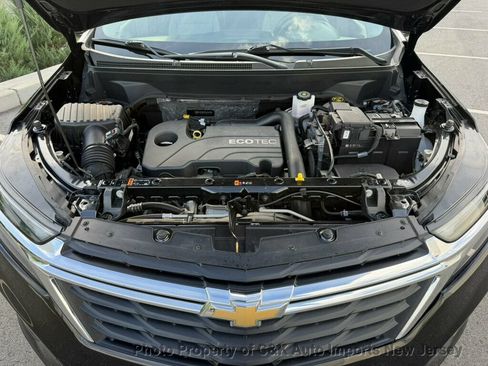 Used 2022 Chevrolet Equinox LS FWD image 25