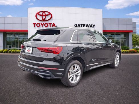 Used 2021 Audi Q3 2.0T Premium AWD/4WD image 4