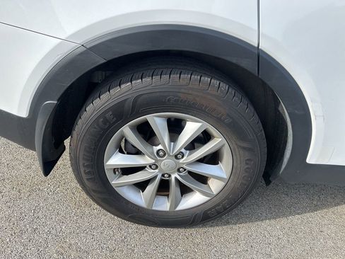 Used 2016 Kia Sorento AWD w/ LX Convenience Package image 8