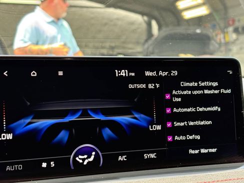 Used 2023 Kia Stinger GT2 w/ Option Group 015 RWD image 26